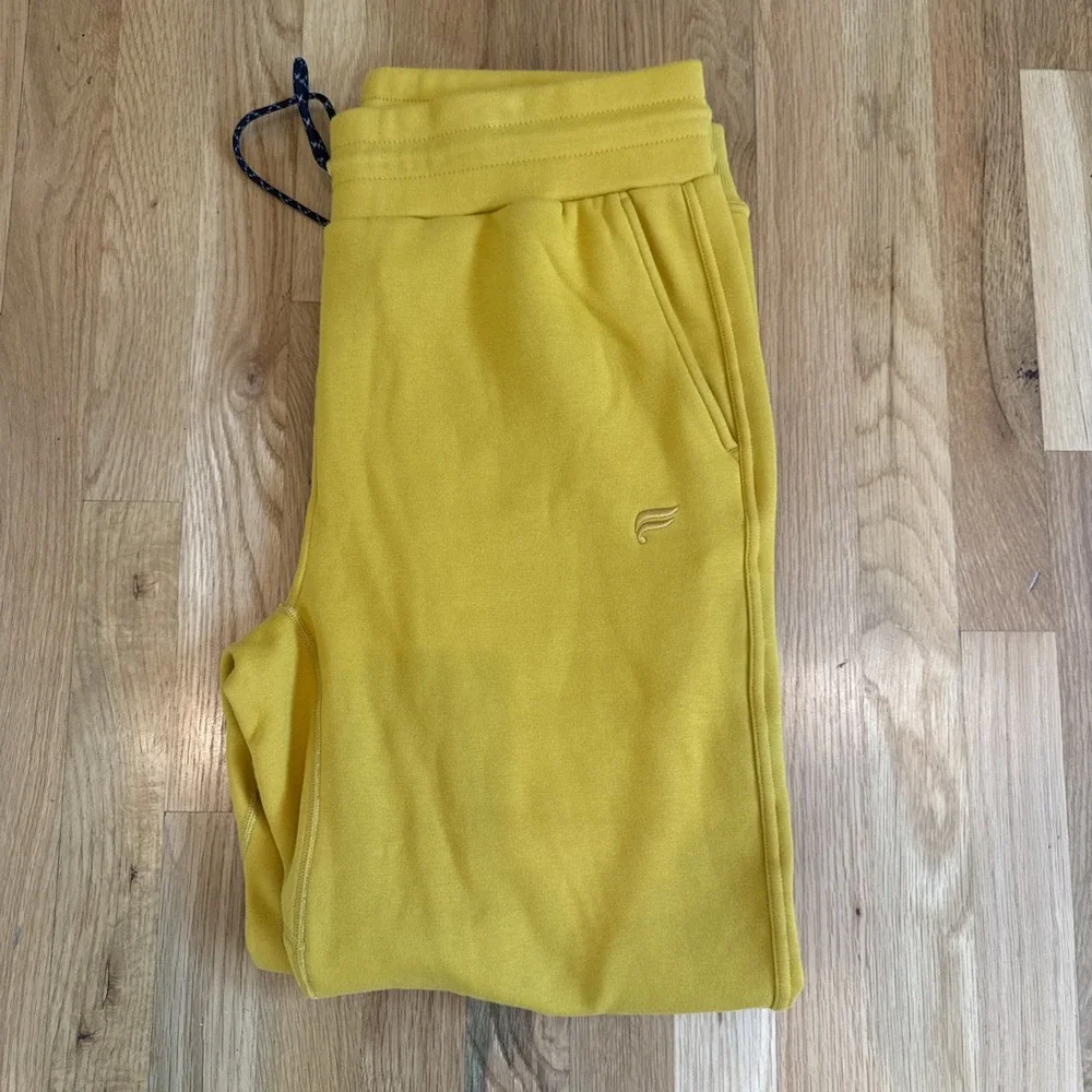 Fabletics jogger sweatpants